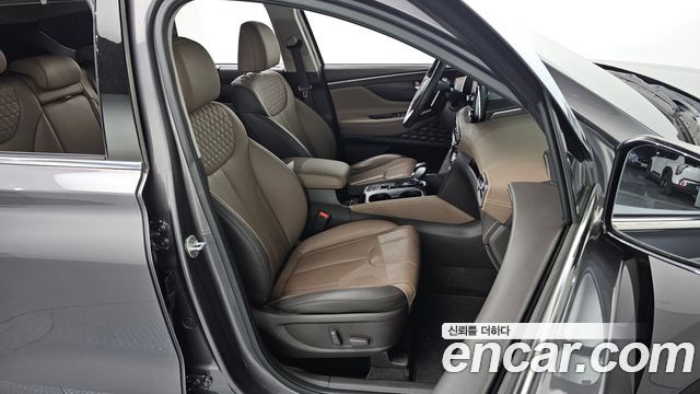 Hyundai Santafe 2019 — photo 12