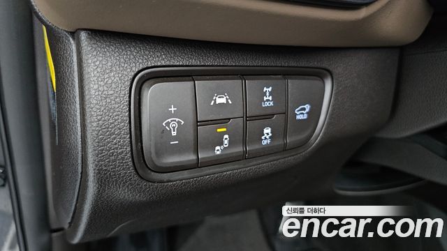 Hyundai Santafe 2019 — photo 14