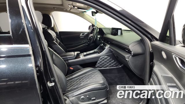 Genesis GV80 2020 — photo 11
