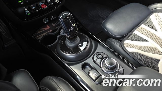 Mini Clubman 2023 — photo 9
