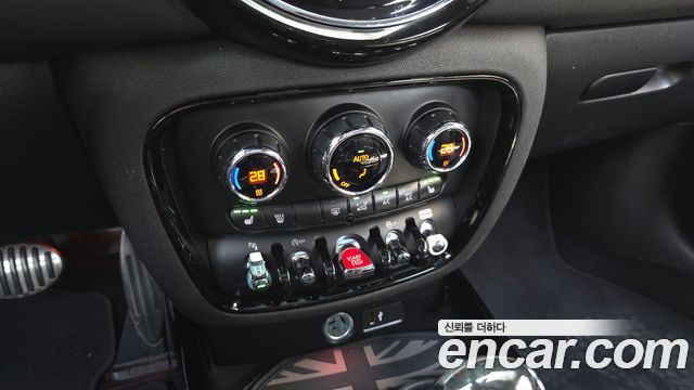 Mini Clubman 2023 — photo 17