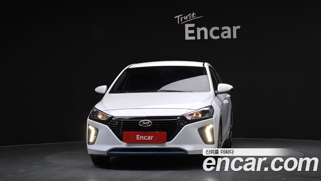 Hyundai Ioniq 2016 — photo 3