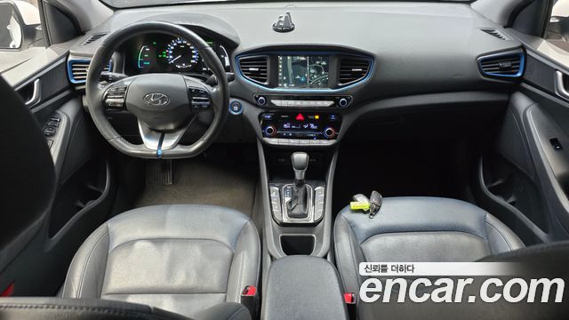 Hyundai Ioniq 2016 — photo 7