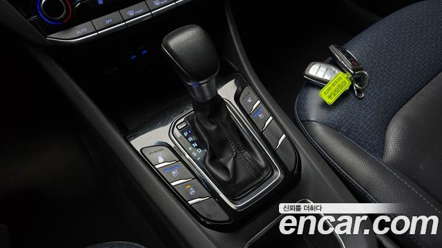 Hyundai Ioniq 2016 — photo 9