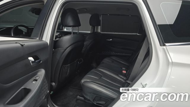 Hyundai Santafe 2021 — photo 12