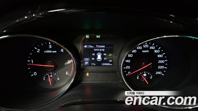 Kia Canival 2019 — photo 8