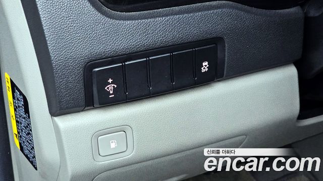Kia Canival 2019 — photo 16