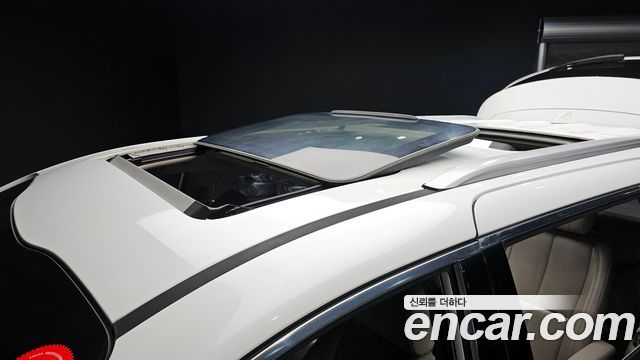 Kia Canival 2019 — photo 17