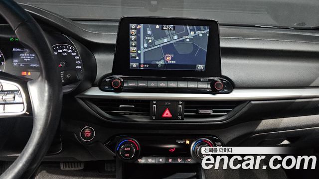 Kia K3 2020 — photo 14