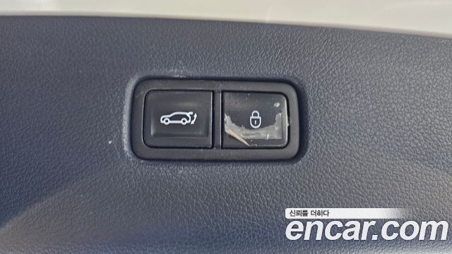 Genesis GV80 2023 — photo 20