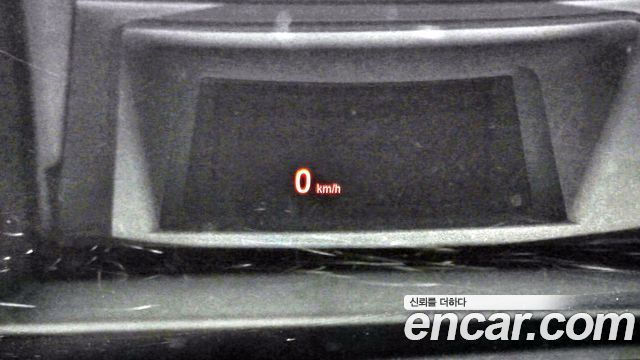 BMW 7-Series 2009 — photo 16