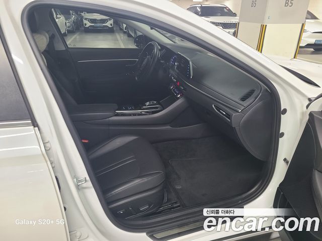 Hyundai Sonata 2020 — photo 13