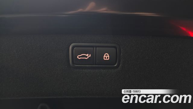 Genesis G80 2019 — photo 20