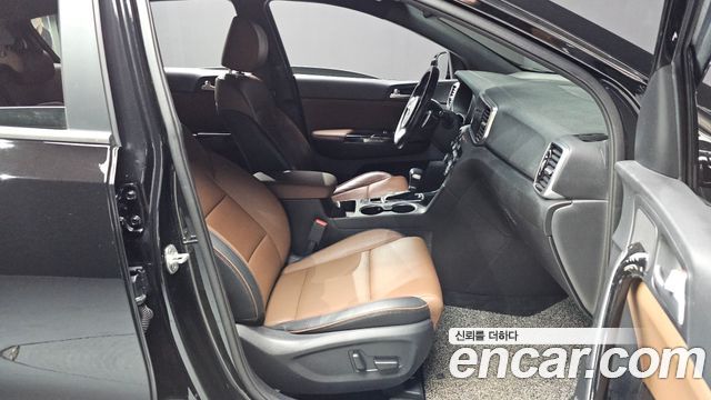 Kia Sportage 2021 — photo 11