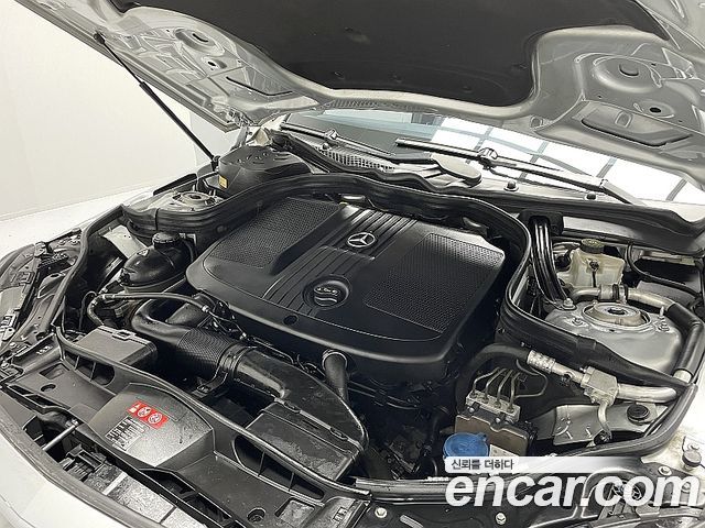 Mercedes-Benz E-Class 2014 — photo 6