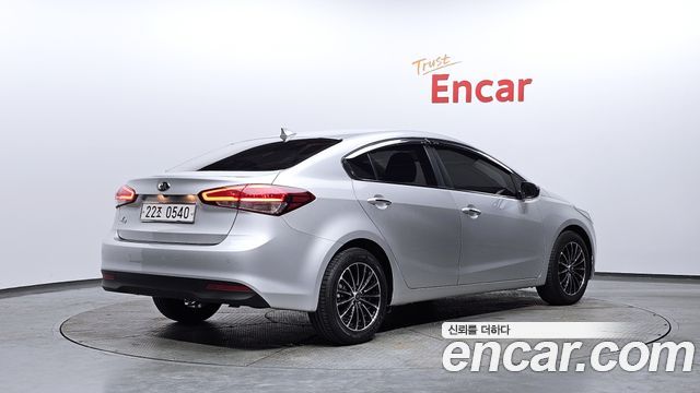 Kia K3 2016 — photo 2