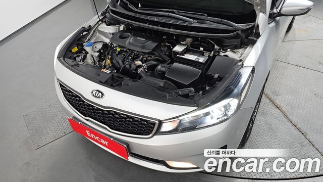 Kia K3 2016 — photo 6
