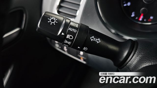 Kia K3 2016 — photo 17