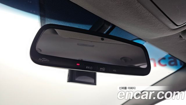 Kia K3 2016 — photo 18