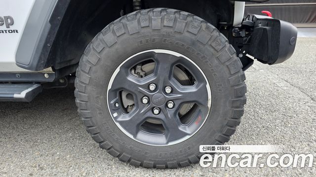 Jeep Gladiator 2021 — photo 5