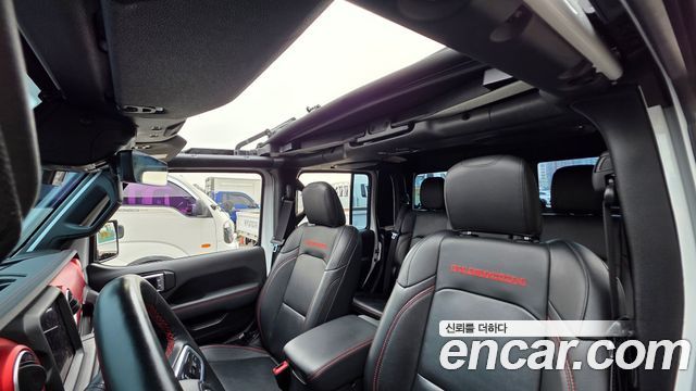 Jeep Gladiator 2021 — photo 11