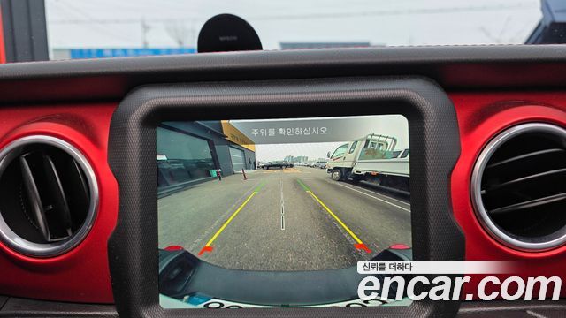 Jeep Gladiator 2021 — photo 16