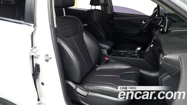 Hyundai Santafe 2019 — photo 10