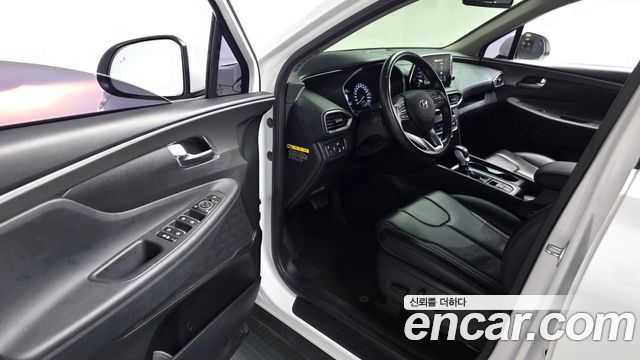 Hyundai Santafe 2019 — photo 11