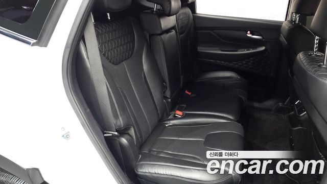 Hyundai Santafe 2019 — photo 12
