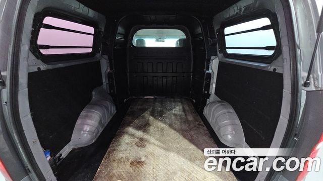 Hyundai Starex 2018 — photo 18