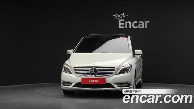 Mercedes-Benz B-Class 2015 — photo 3