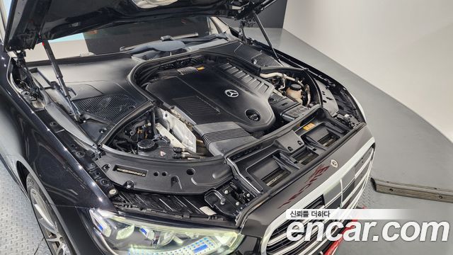 Mercedes-Benz S-Class 2021 — photo 6