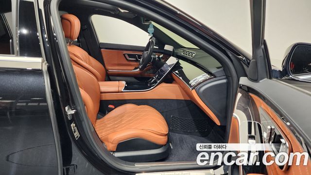 Mercedes-Benz S-Class 2021 — photo 11