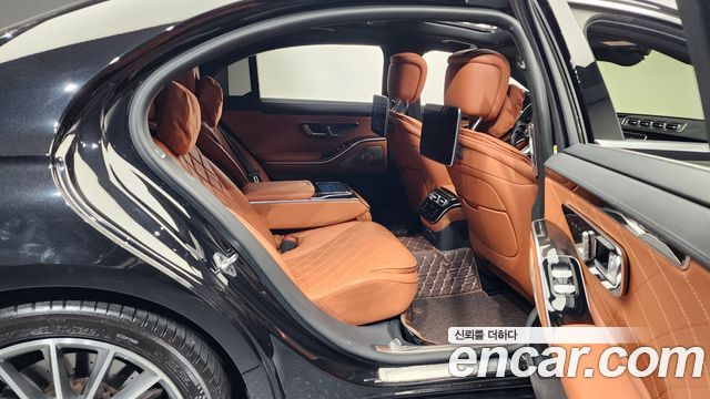 Mercedes-Benz S-Class 2021 — photo 12