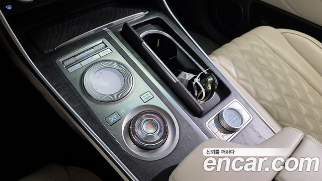 Genesis GV80 2022 — photo 9