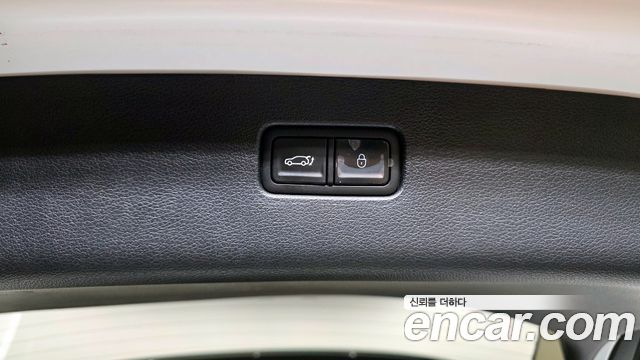 Genesis GV80 2022 — photo 19