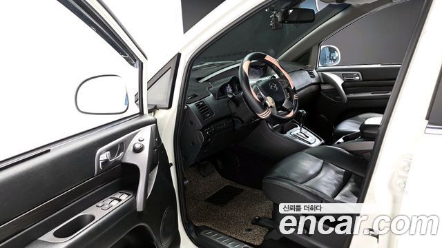 KG Mobility KORANDO 2017 — photo 11