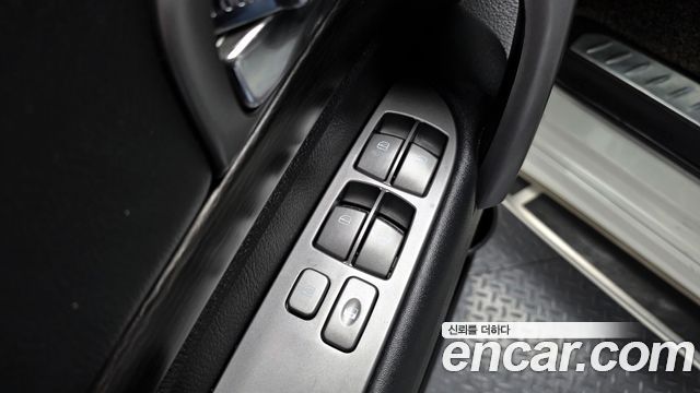 KG Mobility KORANDO 2017 — photo 17