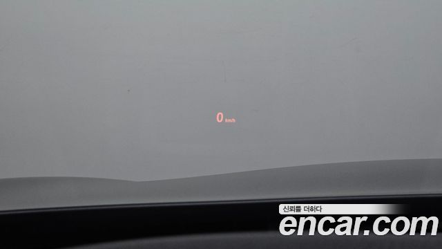 BMW 7-Series 2010 — photo 18