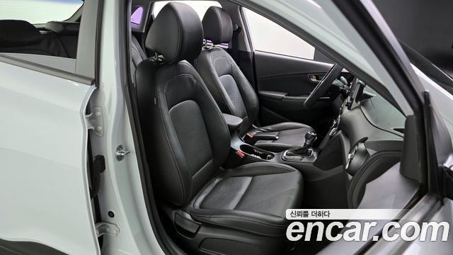 Hyundai Kona 2018 — photo 12