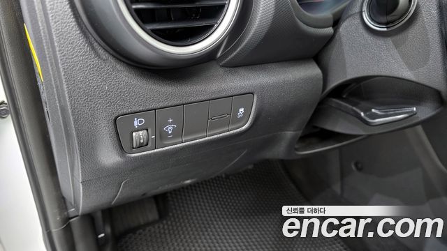 Hyundai Kona 2018 — photo 15