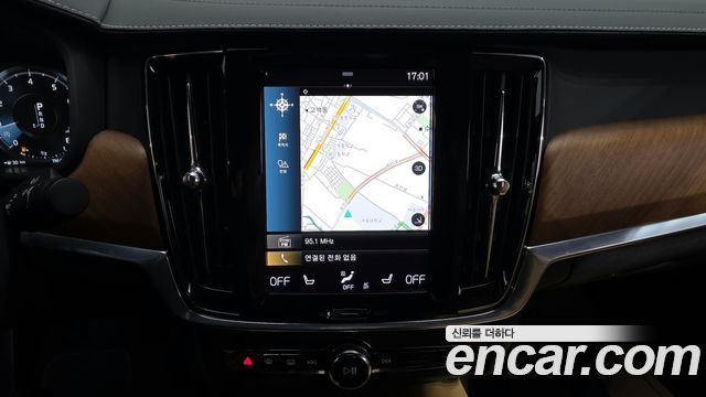 Volvo S90 2020 — photo 14