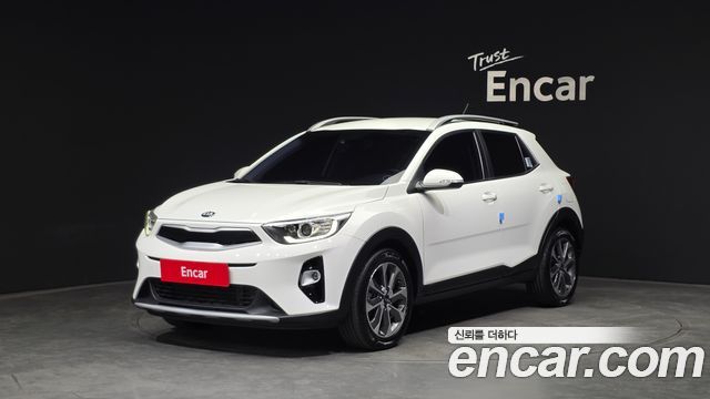 Kia Stonic 2018 — photo 1