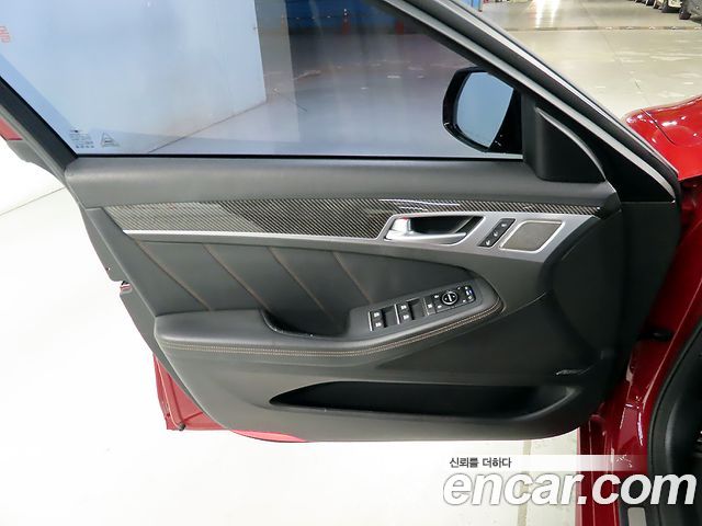 Genesis G80 2017 — photo 14