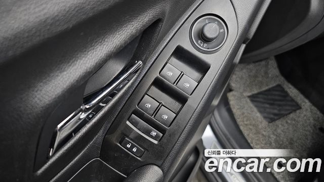 Chevrolet Korea Trax 2019 — photo 13