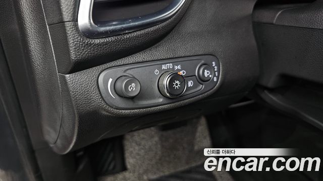 Chevrolet Korea Trax 2019 — photo 14
