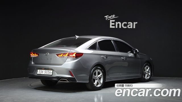 Hyundai Sonata 2018 — photo 2