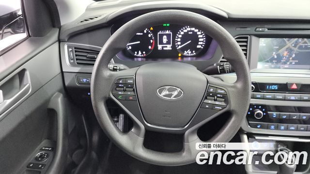 Hyundai Sonata 2015 — photo 13