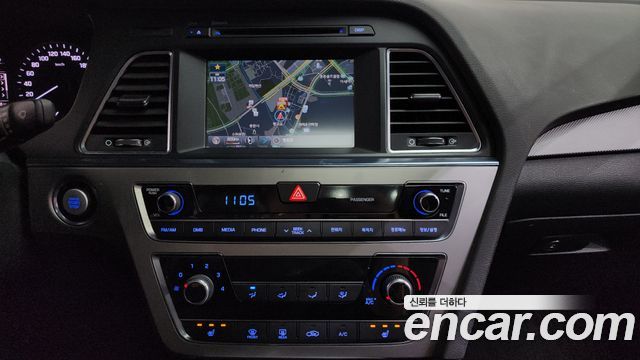 Hyundai Sonata 2015 — photo 16