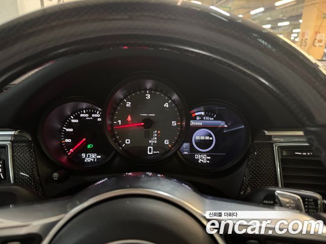 Porsche Macan 2017 — photo 8